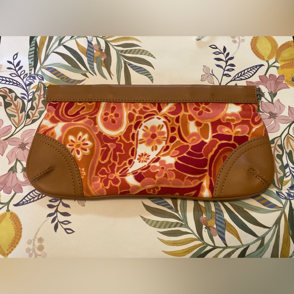 Colorful small bag by Ann Taylor!